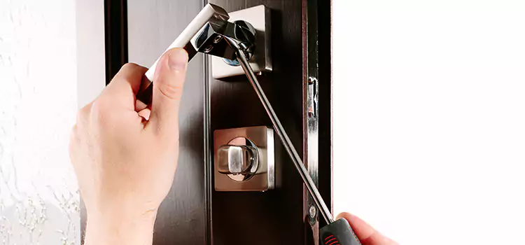 Door Lock Replacement Service Bell